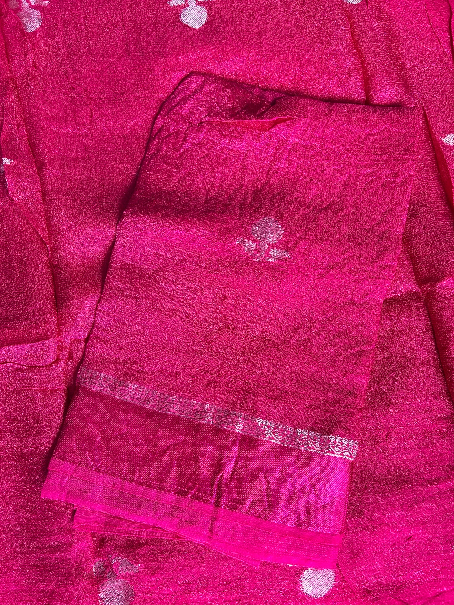 Pink jute crepe saree