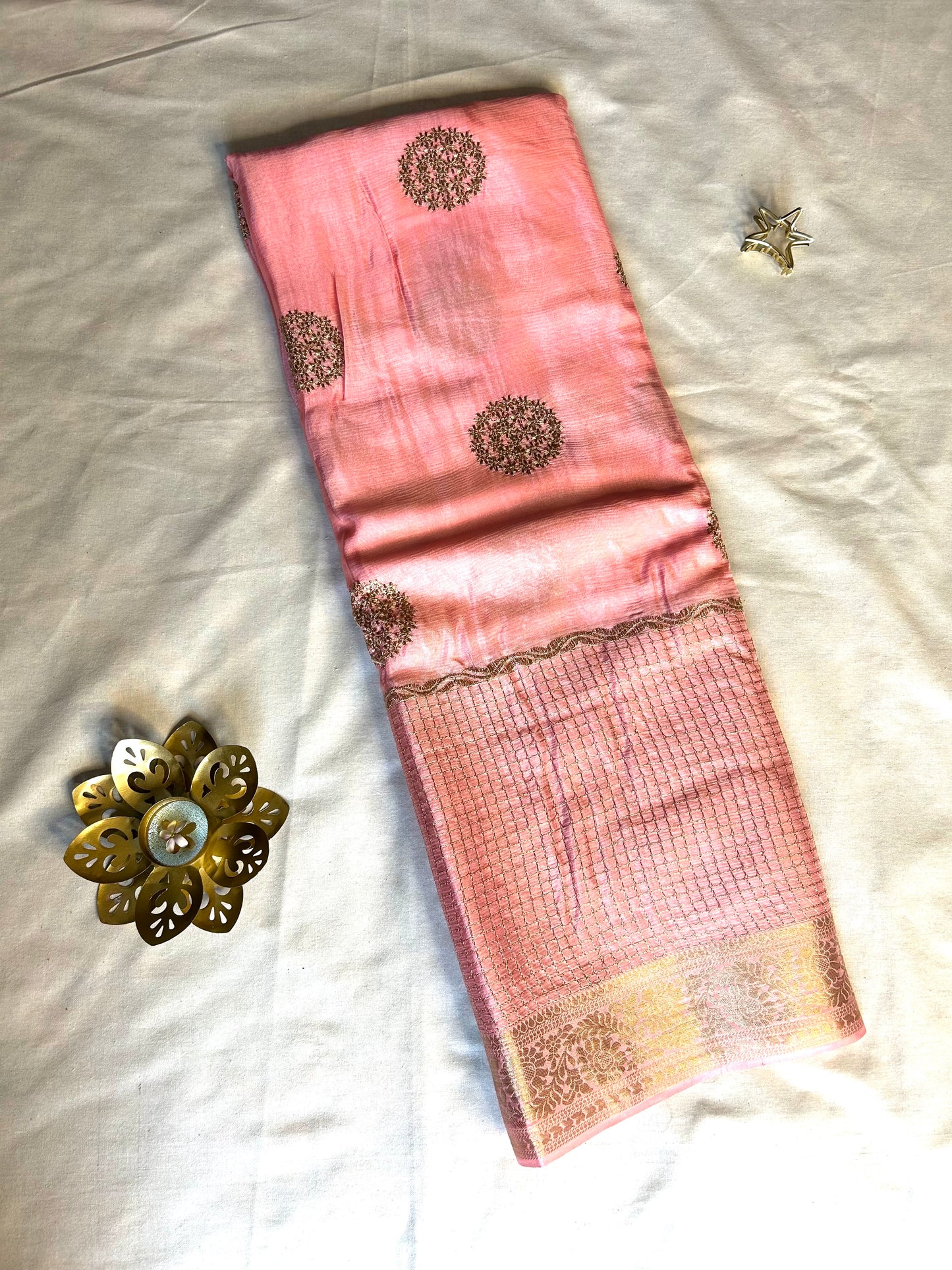Pink chinon crepe saree