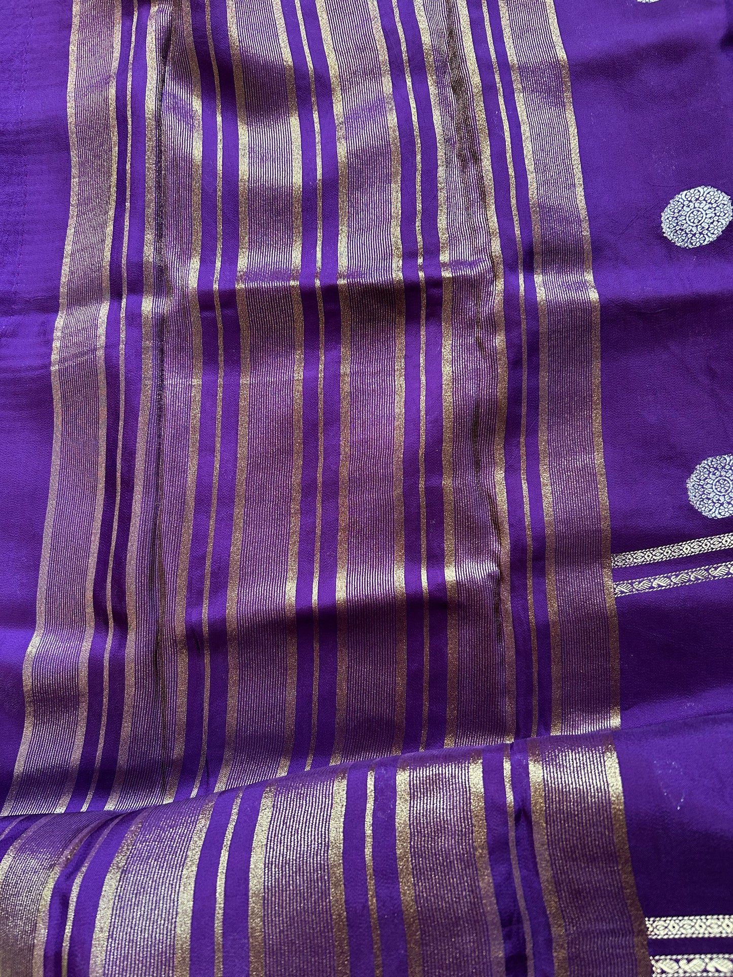 Purple gap border crepe saree