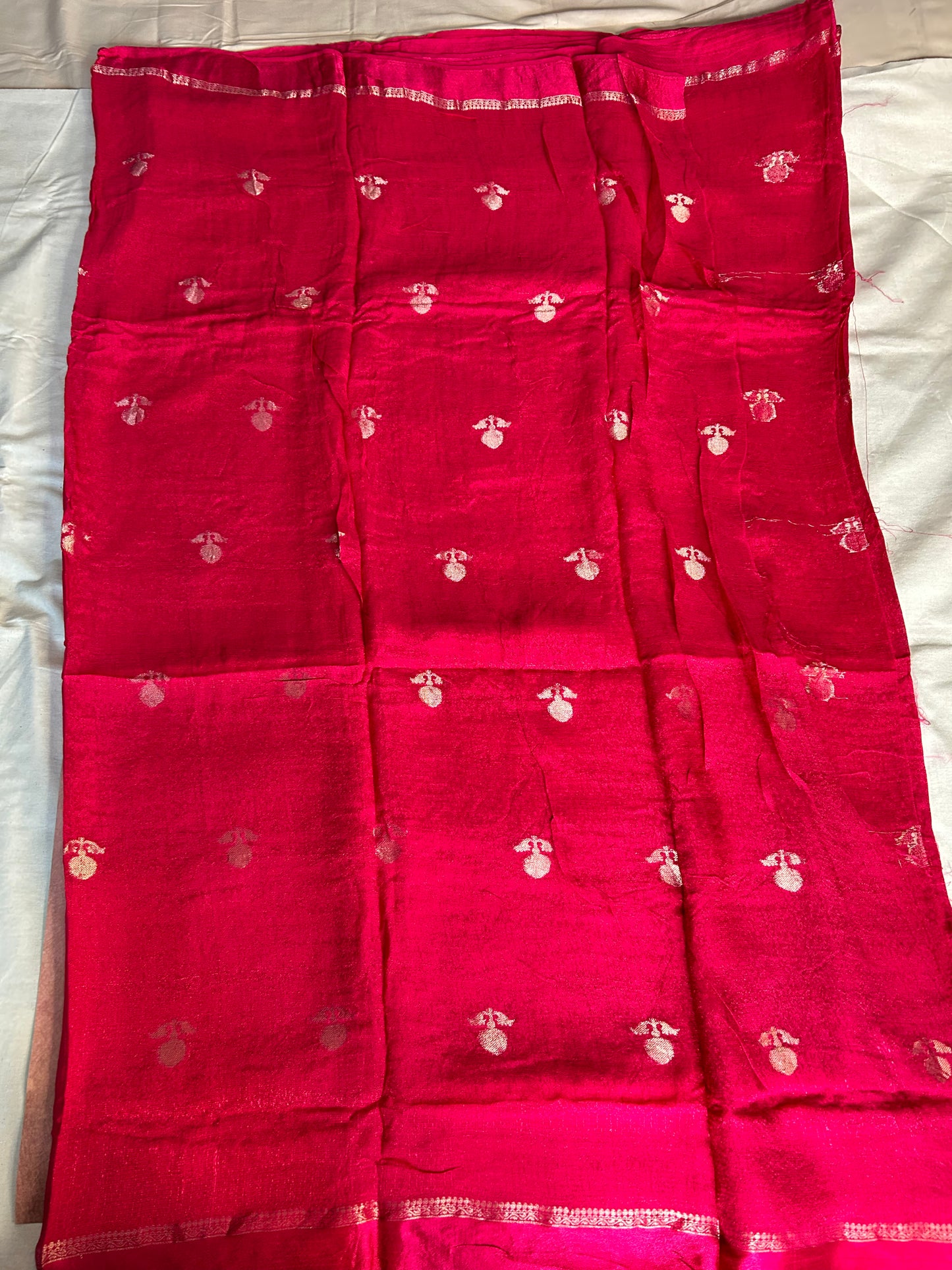 Pink jute crepe saree